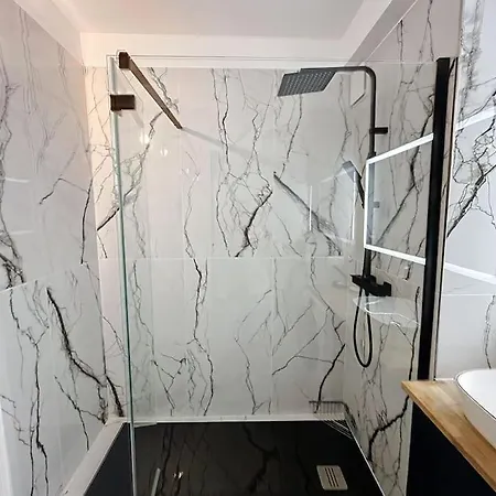 Moderne Appartement- Proche Croisette Et Martinez *